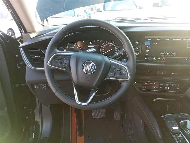 Фото 3 - Buick Envision Plus