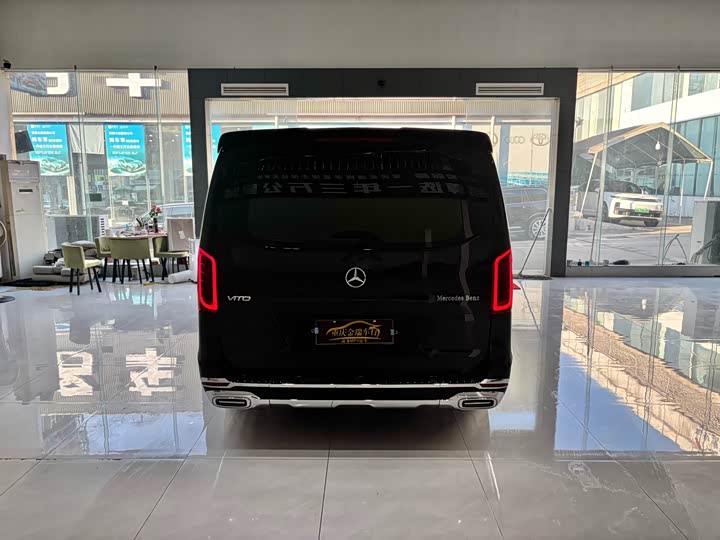 Фото 5 - Mercedes-Benz Vito