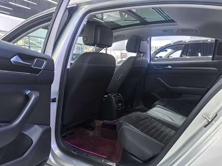 Фото 6 - Volkswagen Magotan