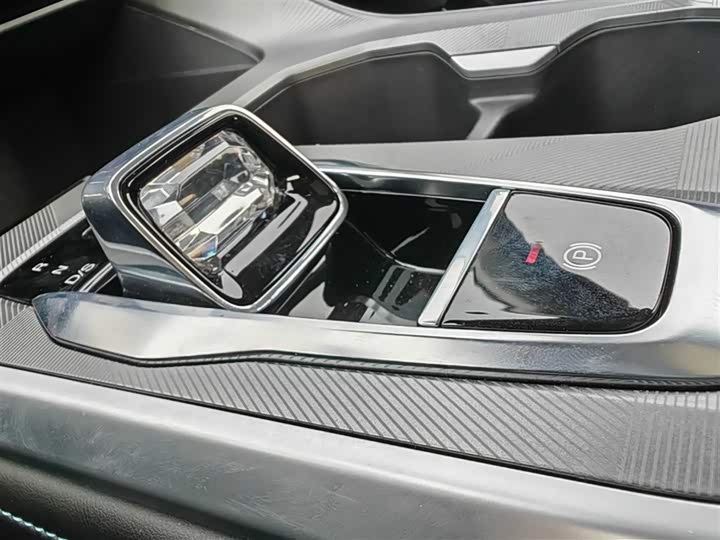 Фото 13 - GAC Trumpchi GS3