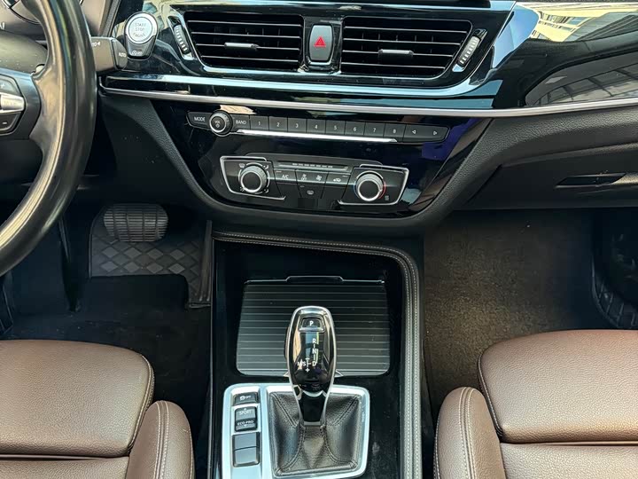 Фото 13 - BMW 1 Series