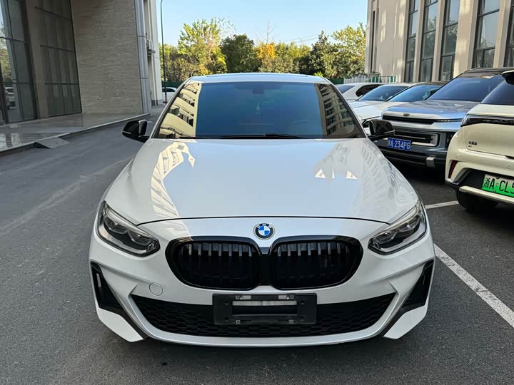 Фото 2 - BMW 1 Series