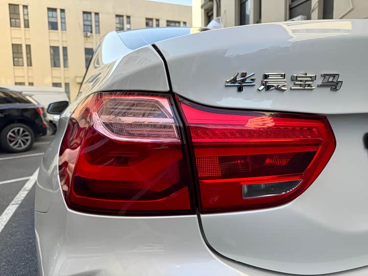 Фото 20 - BMW 1 Series