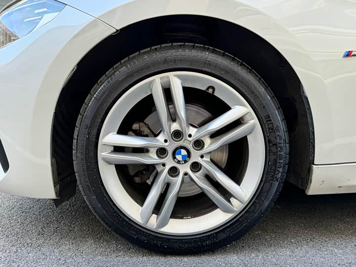 Фото 22 - BMW 1 Series