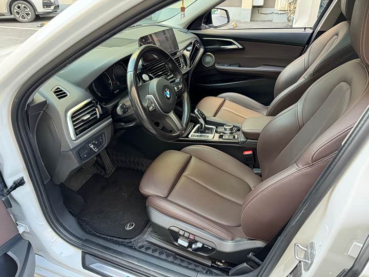 Фото 8 - BMW 1 Series