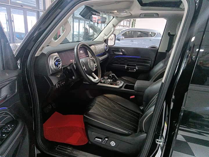 Фото 15 - Tank 300