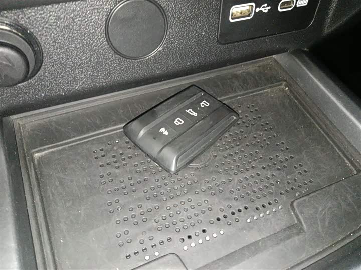 Фото 9 - Tank 300