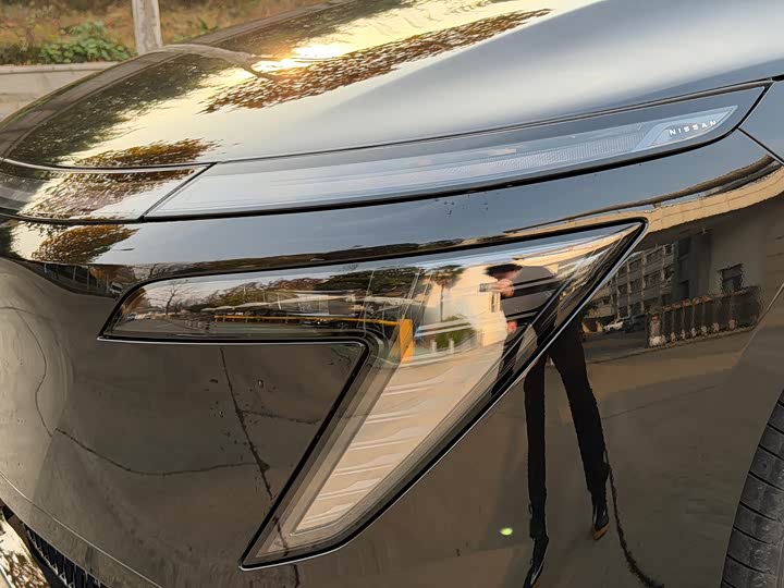 Фото 13 - Nissan N7