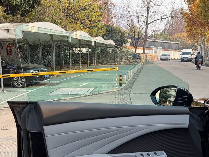 Фото 23 - Nissan N7