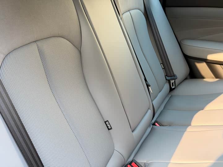 Фото 37 - Nissan N7