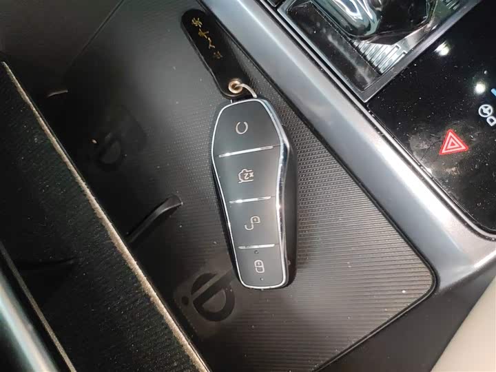 Фото 9 - BYD Song Plus Hybrid/EV