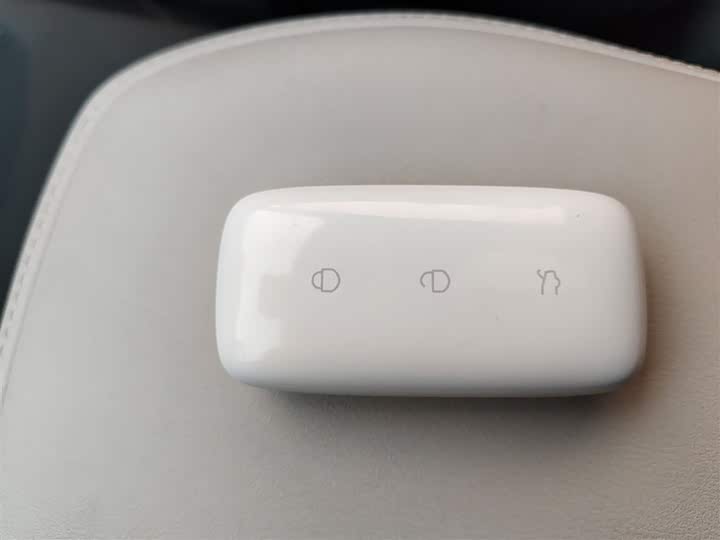 Фото 12 - Geely Galaxy L7