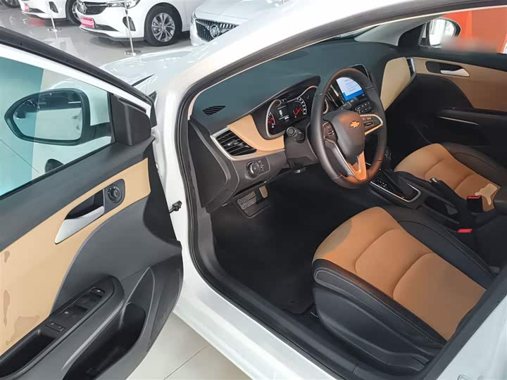 Фото 13 - Chevrolet Monza