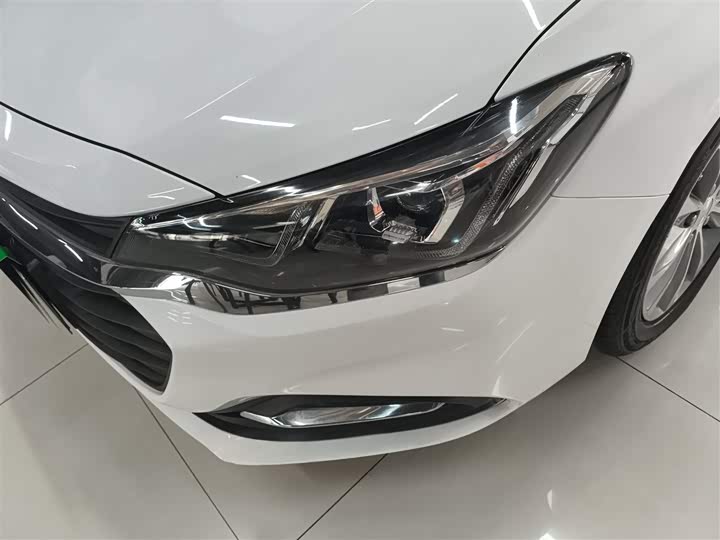 Фото 15 - Chevrolet Monza