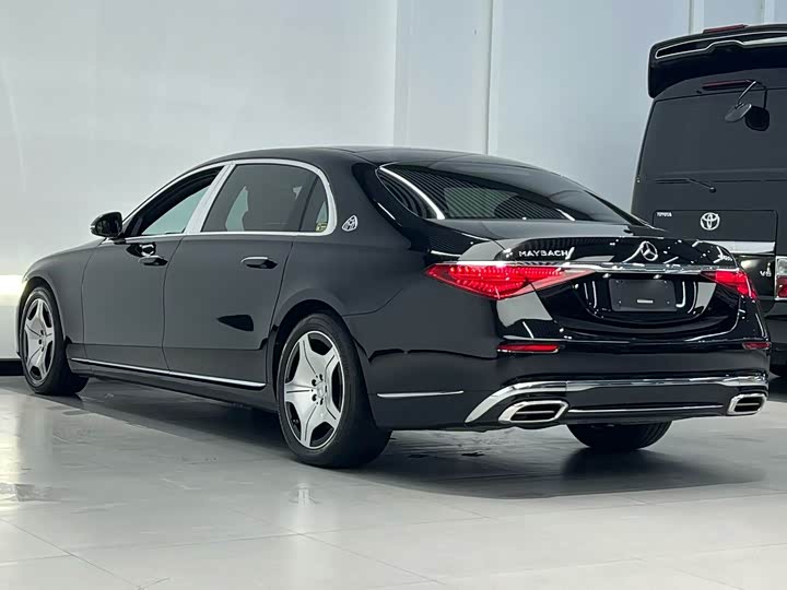 Фото 7 - Mercedes-Benz Maybach S-Class