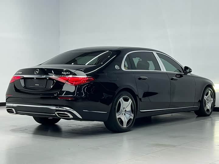 Фото 8 - Mercedes-Benz Maybach S-Class