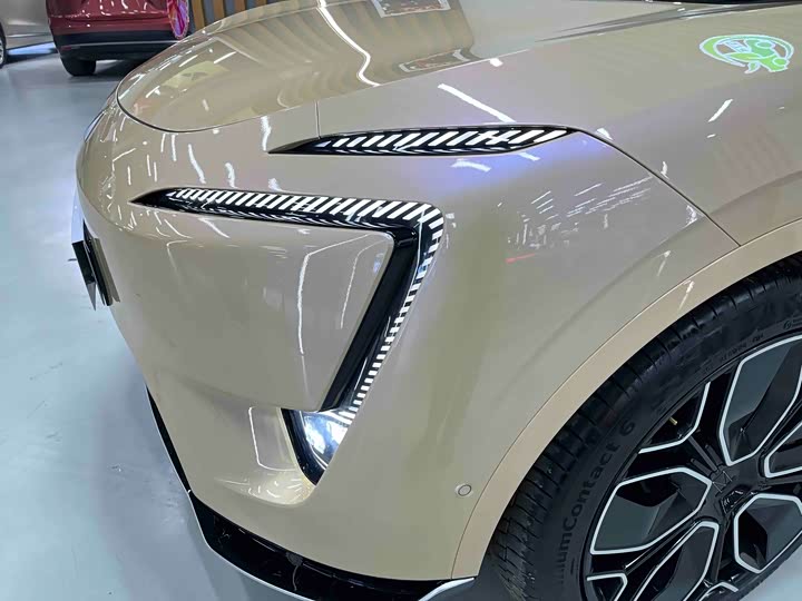 Фото 2 - Avatr 11