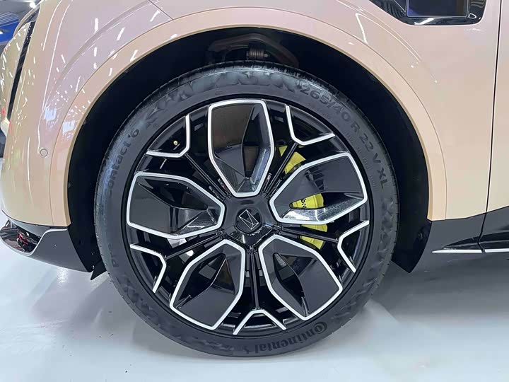 Фото 3 - Avatr 11