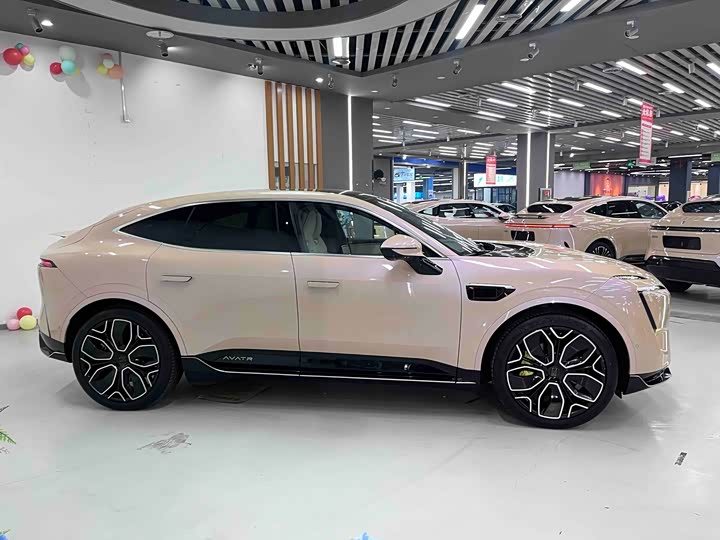 Фото 30 - Avatr 11