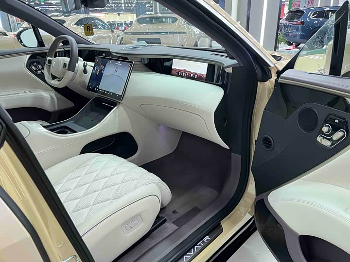 Фото 31 - Avatr 11