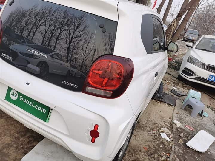 Фото 8 - Roewe Clever