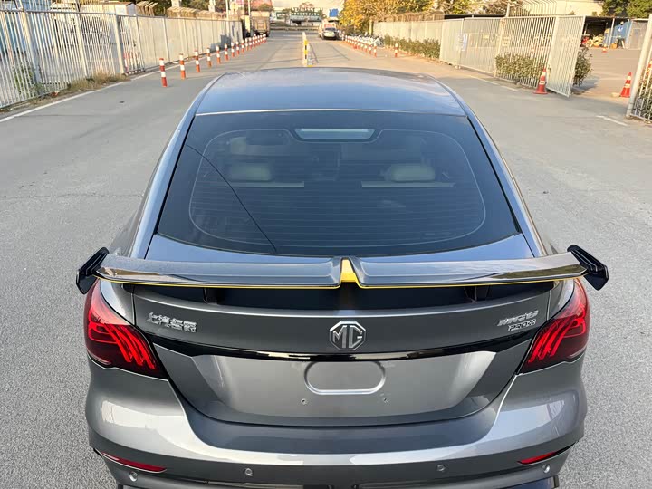 Фото 11 - MG Motor 6