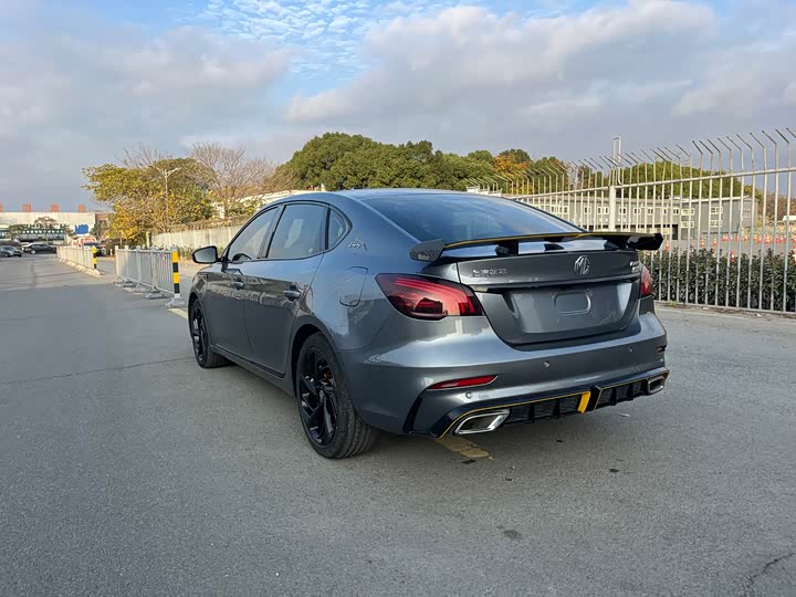 Фото 15 - MG Motor 6