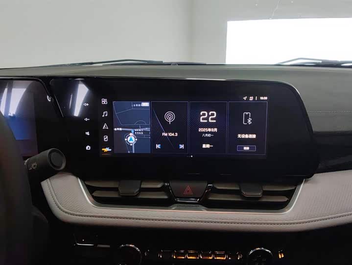 Фото 13 - Chevrolet Monza