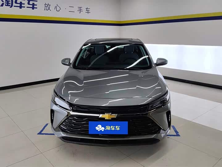 Фото 2 - Chevrolet Monza