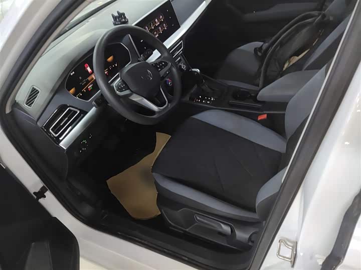 Фото 15 - Volkswagen Lavida