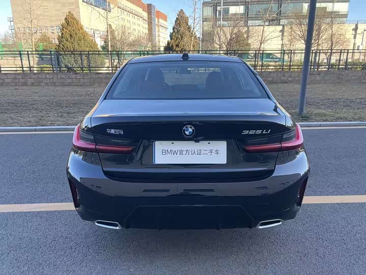 Фото 4 - BMW 3 Series