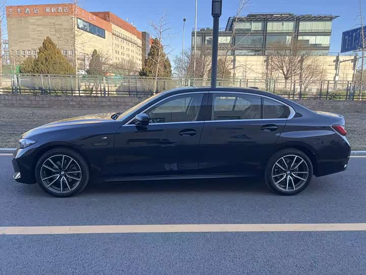 Фото 7 - BMW 3 Series