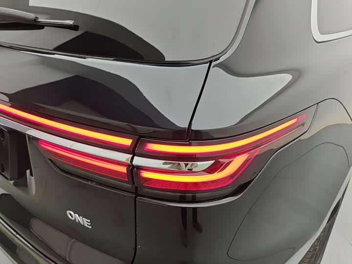 Фото 23 - LiXiang One