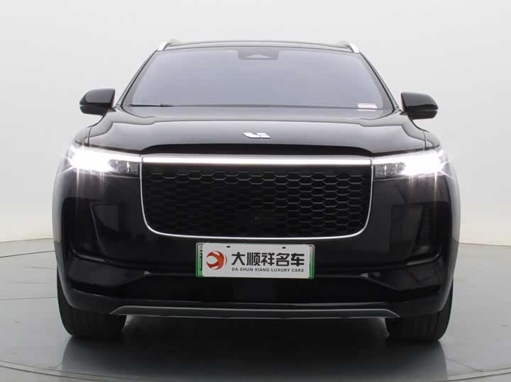 Фото 3 - LiXiang One