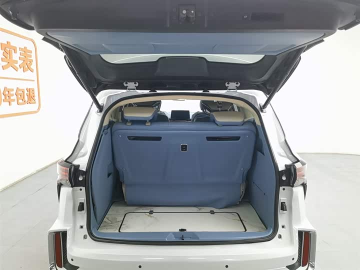 Фото 16 - Toyota Sienna