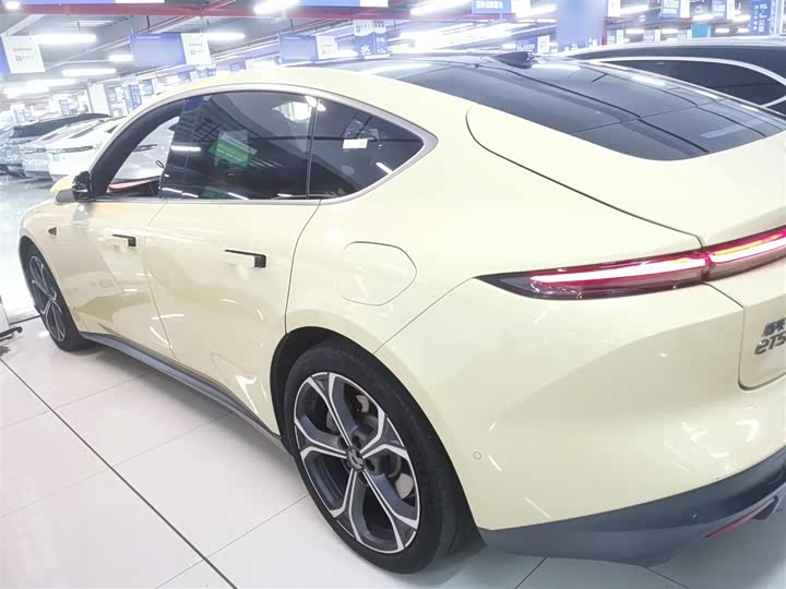 Фото 5 - Nio ET5