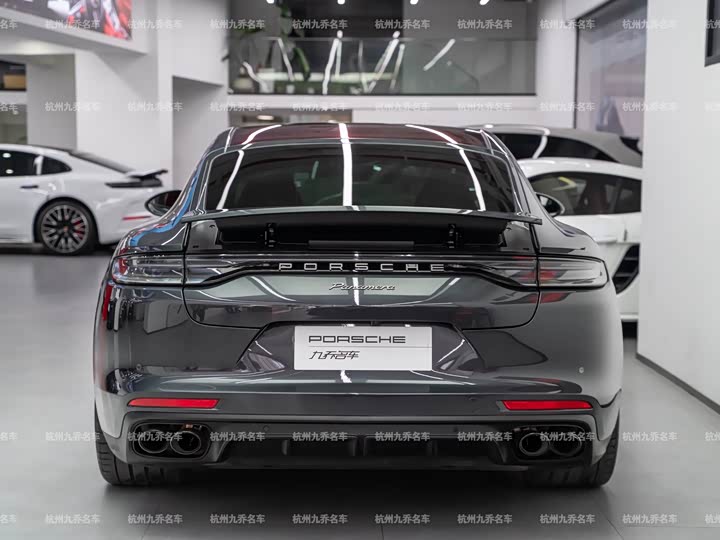 Фото 6 - Porsche Panamera