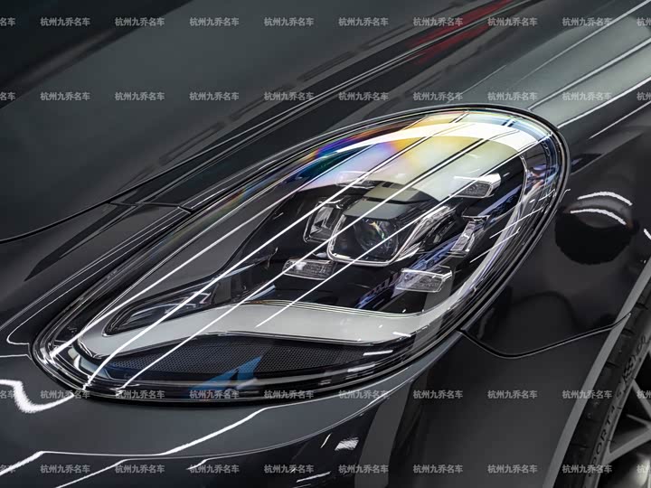 Фото 8 - Porsche Panamera