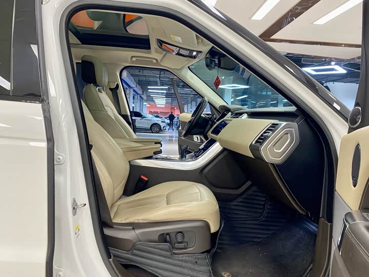 Фото 14 - Land Rover Range Rover Sport Hybrid