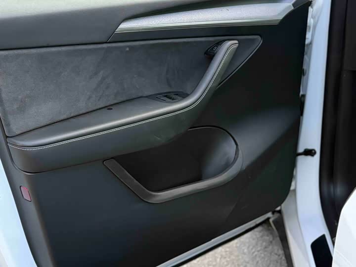 Фото 5 - Tesla Model Y