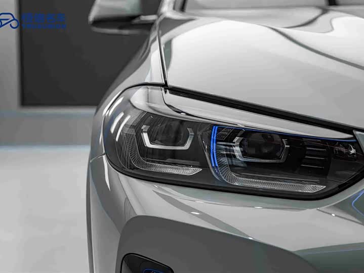 Фото 10 - BMW X4