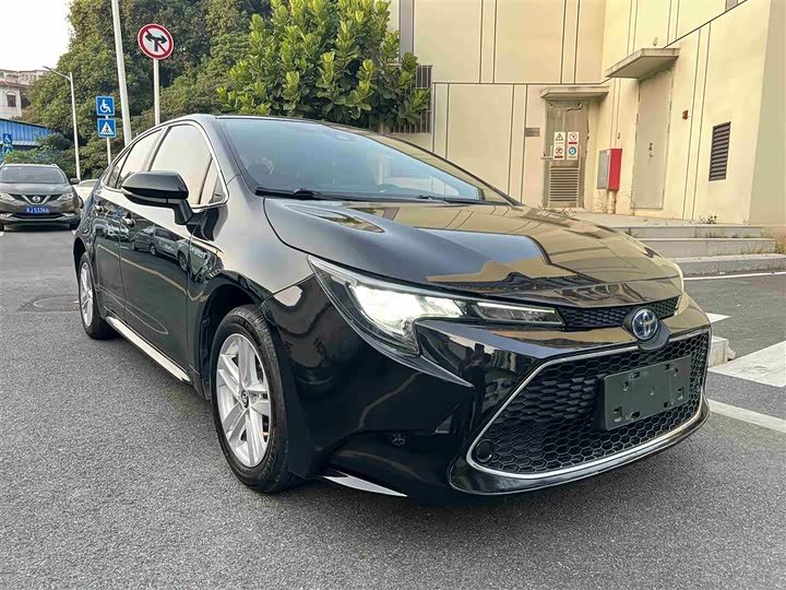 Фото 6 - Toyota Levin