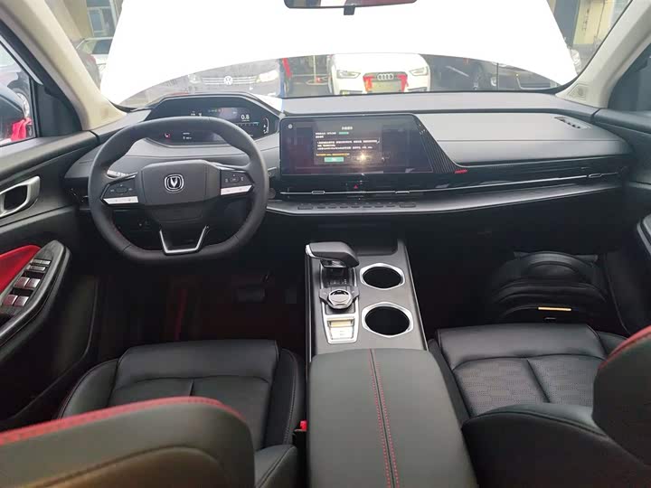 Фото 10 - Changan CS55 Plus