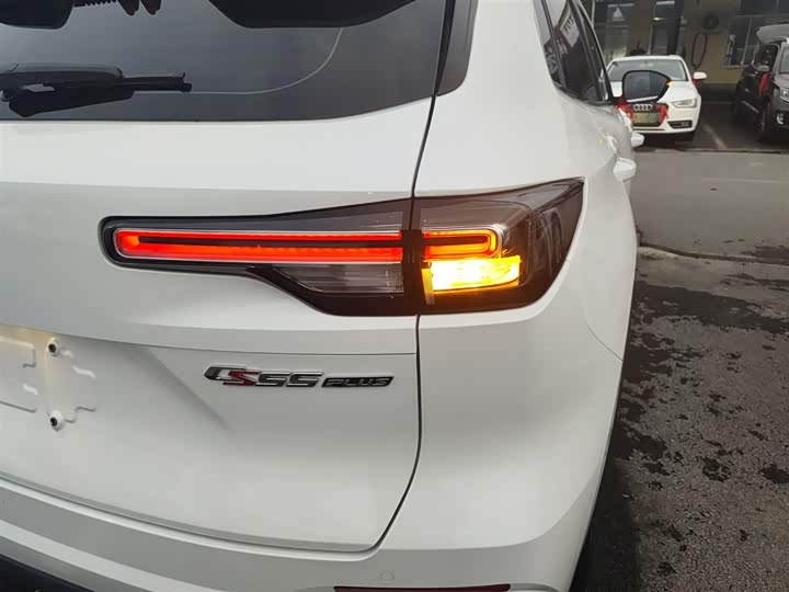 Фото 8 - Changan CS55 Plus