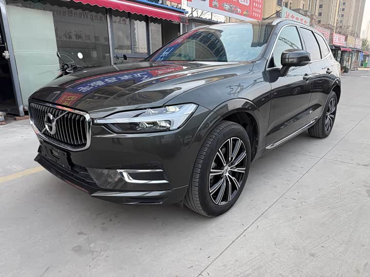 Фото 1 - Volvo XC60