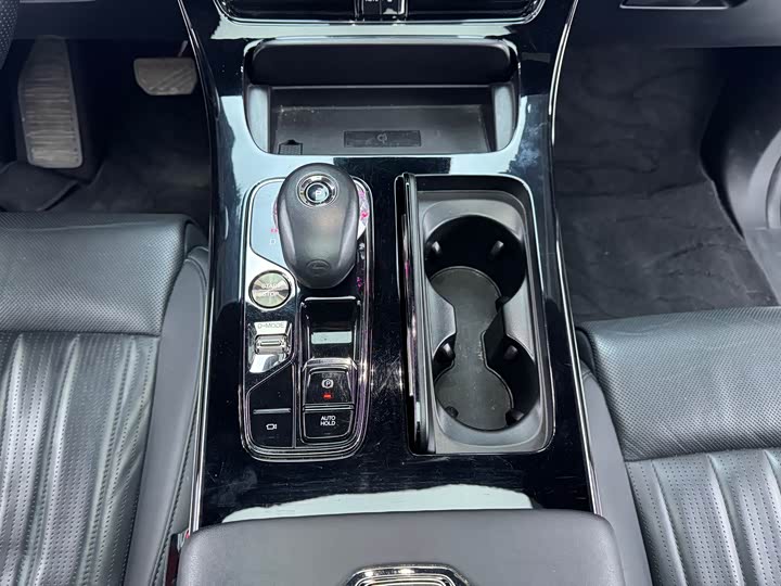 Фото 9 - GAC Trumpchi M8