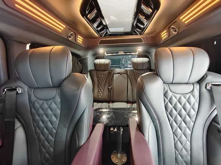 Фото 4 - Mercedes-Benz Vito