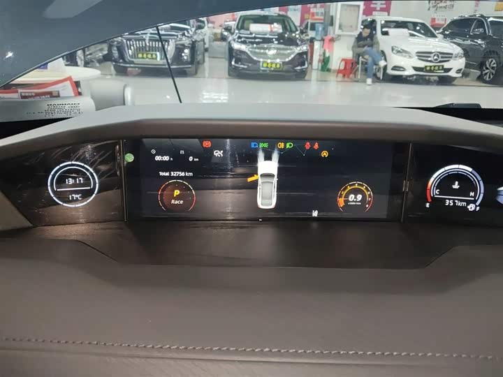 Фото 12 - Changan UNI-V