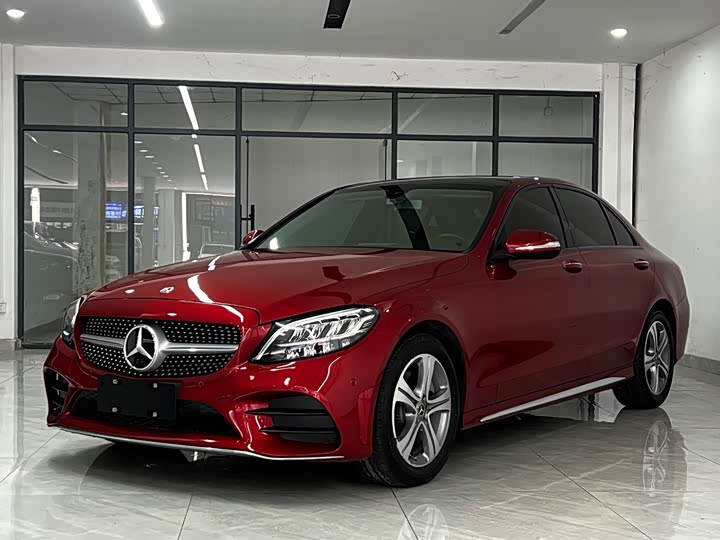 Фото 1 - Mercedes-Benz C-Class