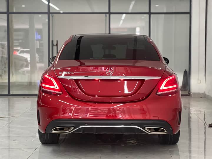 Фото 14 - Mercedes-Benz C-Class